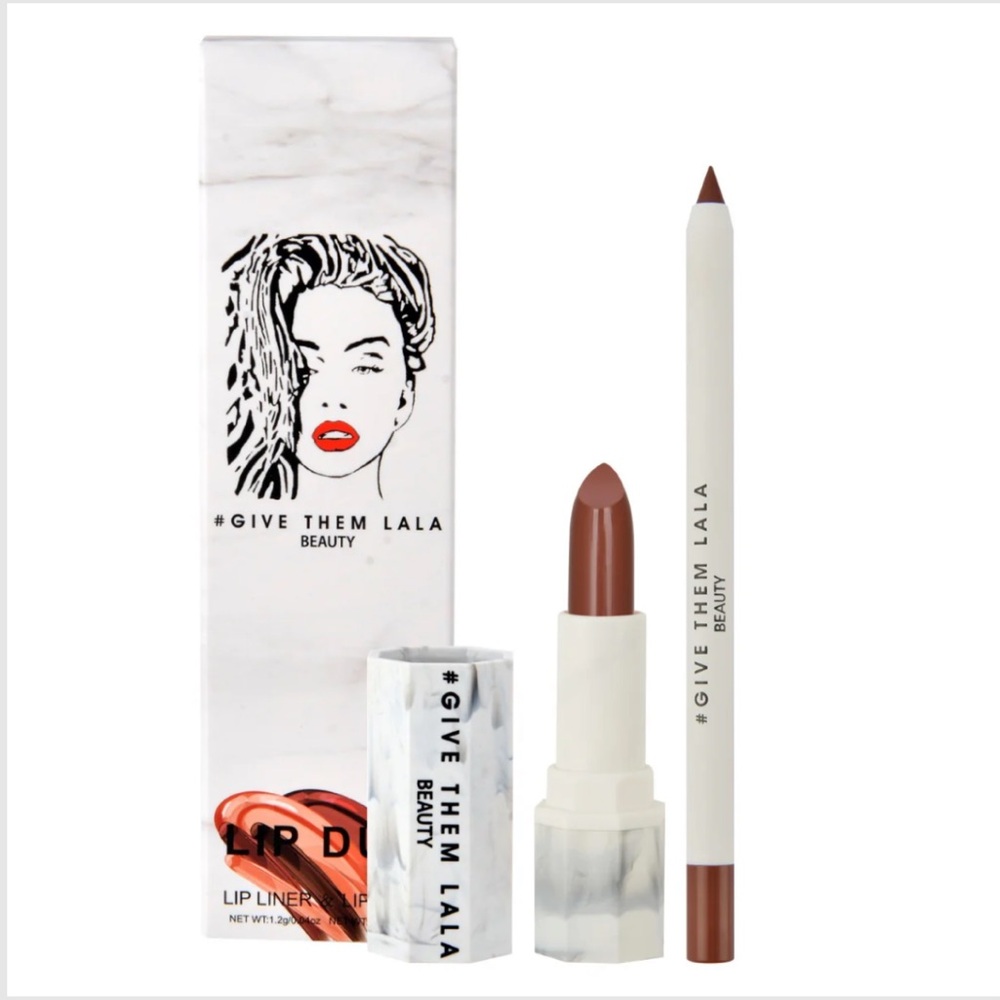“We’re Famous “ Lipstick and Liner Duo